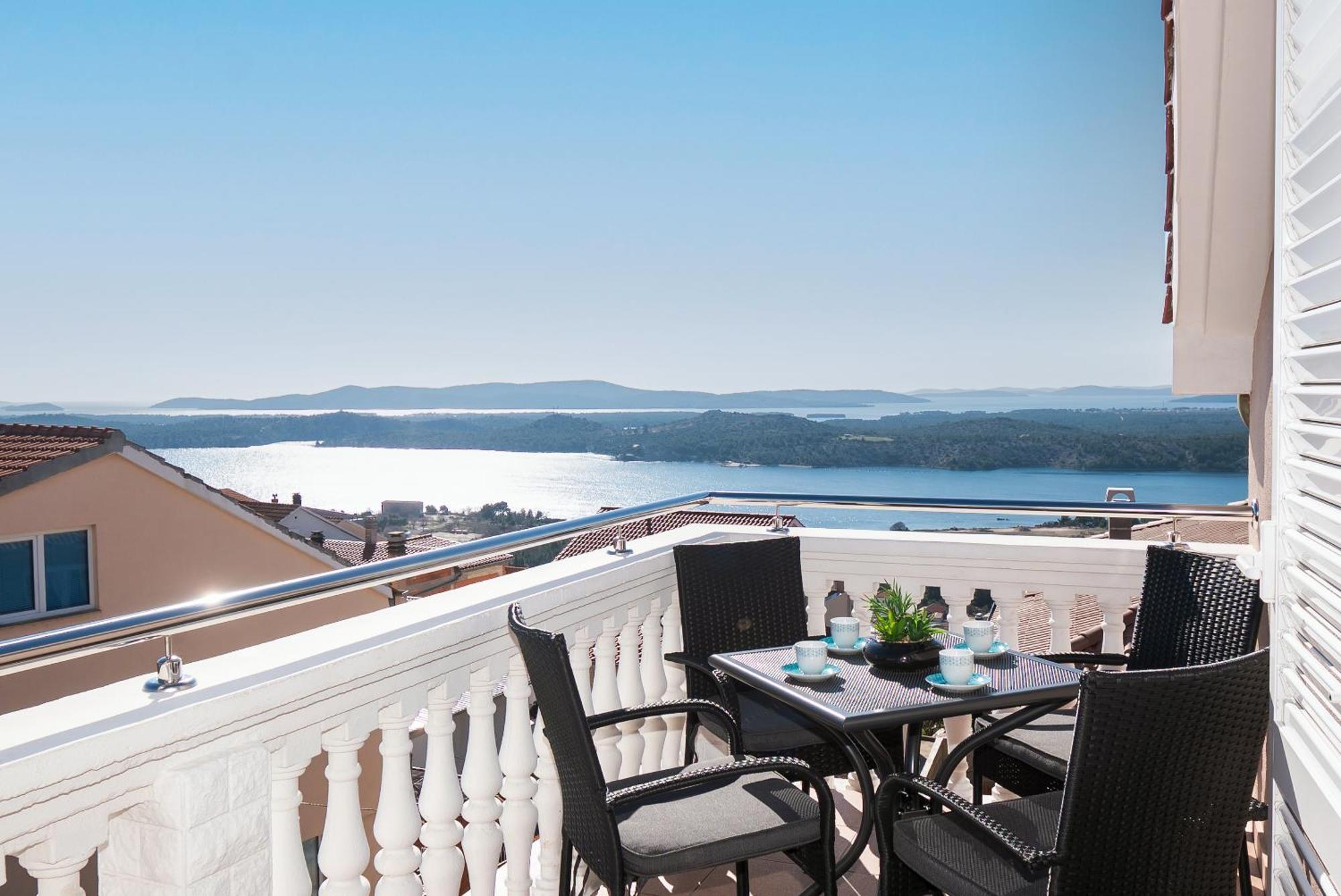 Apartment Exclusive View Шибеник Екстер'єр фото