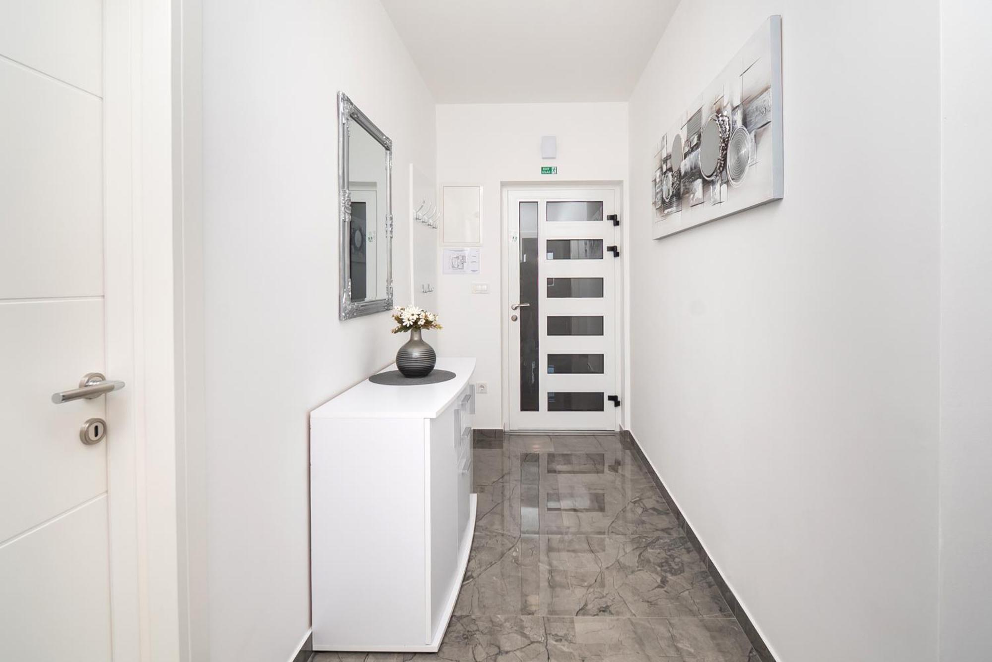 Apartment Exclusive View Шибеник Екстер'єр фото